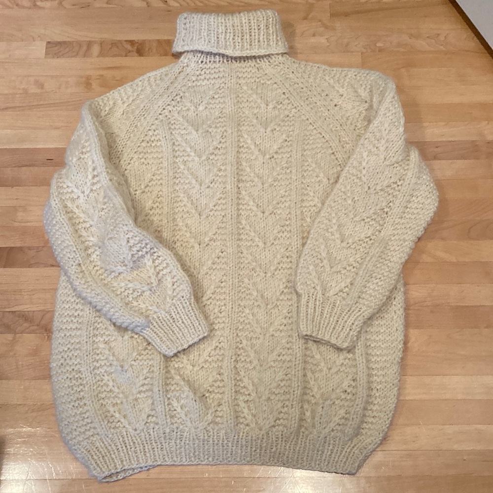 Women’s long sleeved vintage knit sweater 80s/90s